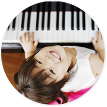 こどもピアノ・エレクトーンコース（３歳～高校生）